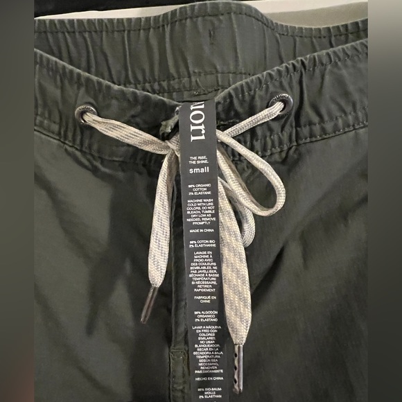 Vuori Rip Stop Pants Army Green Women’s Small - Picture 4 of 13
